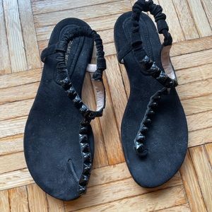 Stuart Weizmann black “rose” sandal